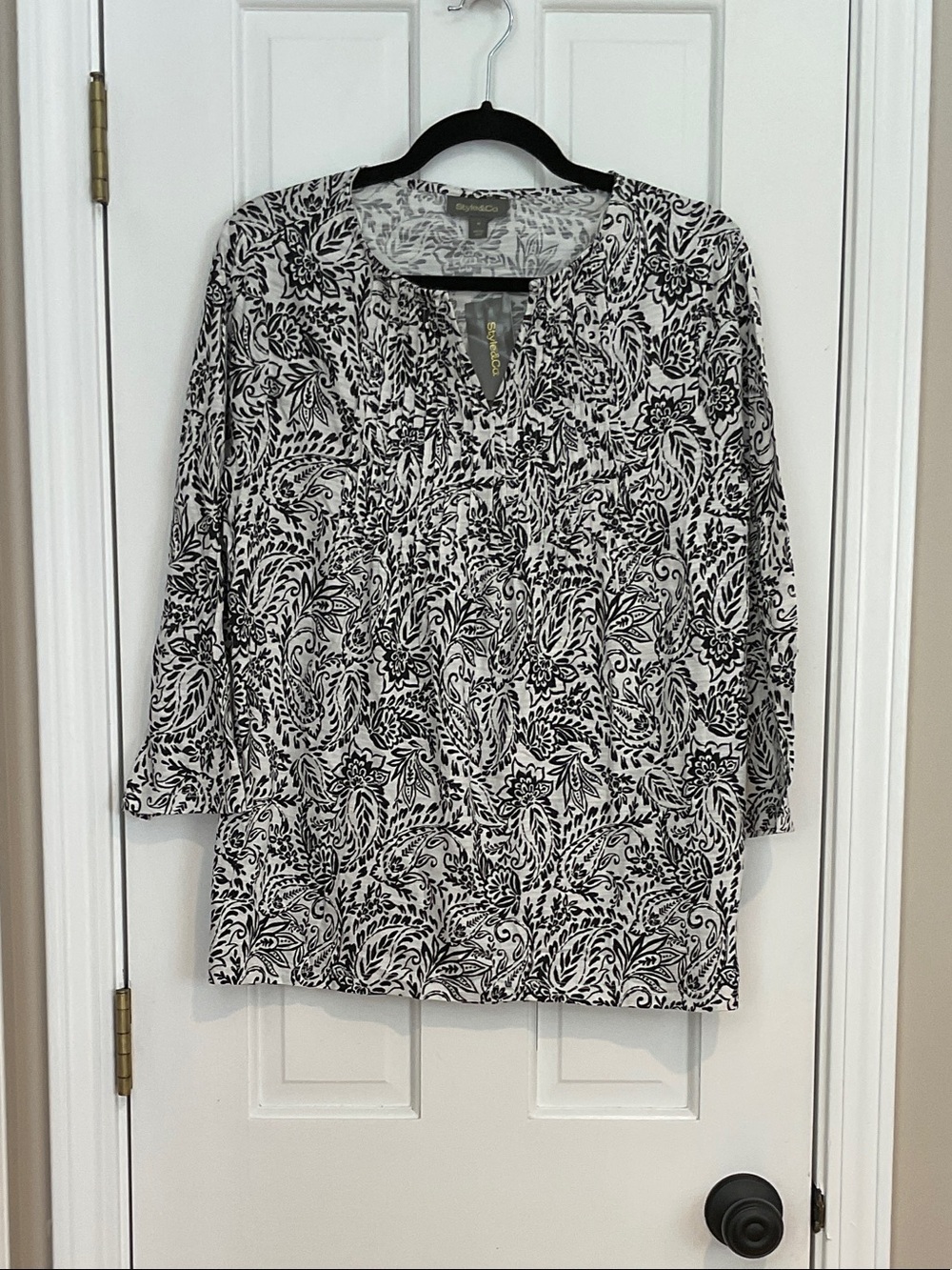 Style & Co. Black and White Floral-Paisley Tunic